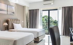 Golden Foyer Suvarnabhumi Airport Hotel